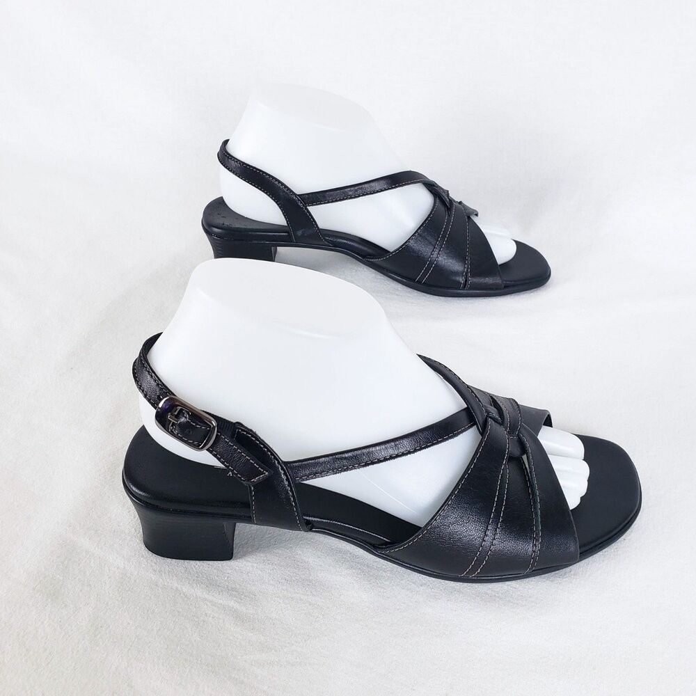 Munro Minimalist Comfort Slingback Sandals Womens 8 Leather Classic Casual